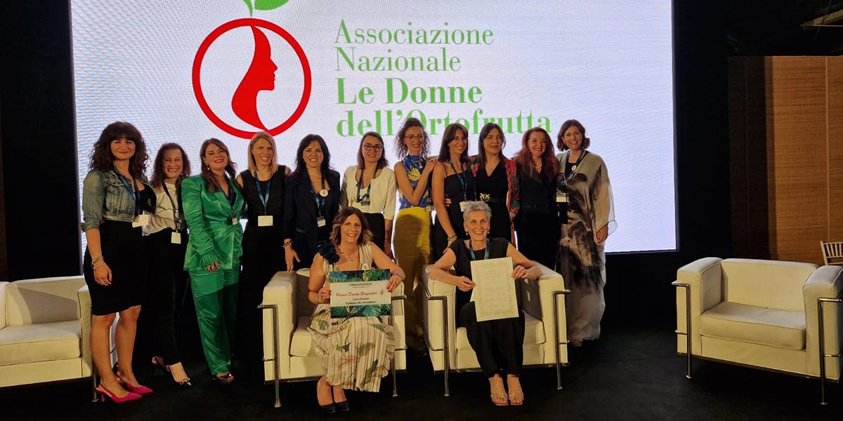 Il premio Danila Bragantini all'imprenditrice Laura Damiani